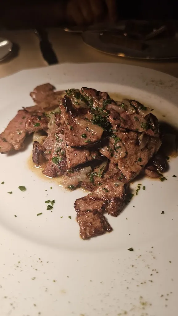 Theresia Chamat_Cip's Club_Giudecca_recensione