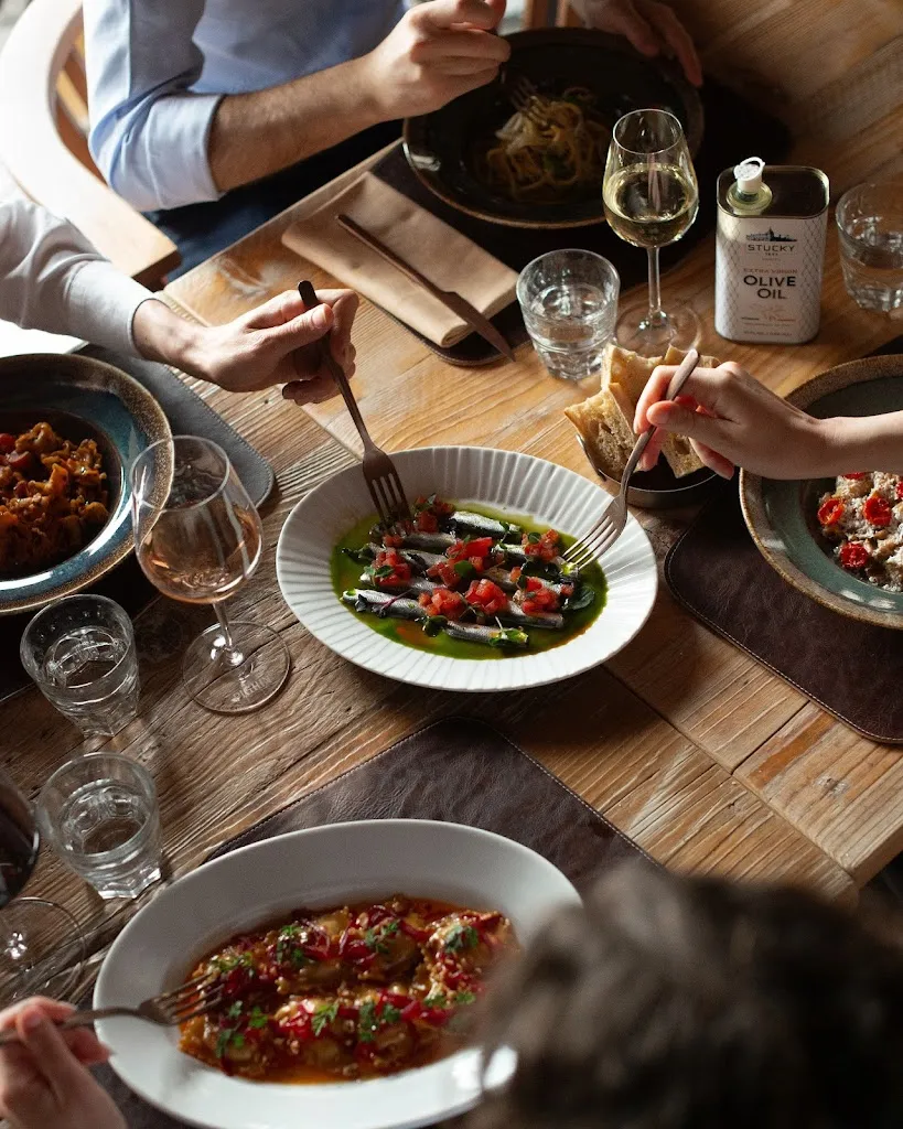 Bacaromi Restaurant_Giudecca_slider_image_3