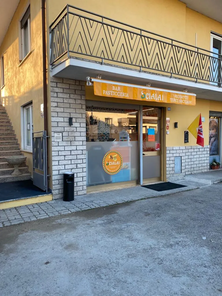 Scialai bar pasticceria,rosticceria siciliana restaurant in Giavenale