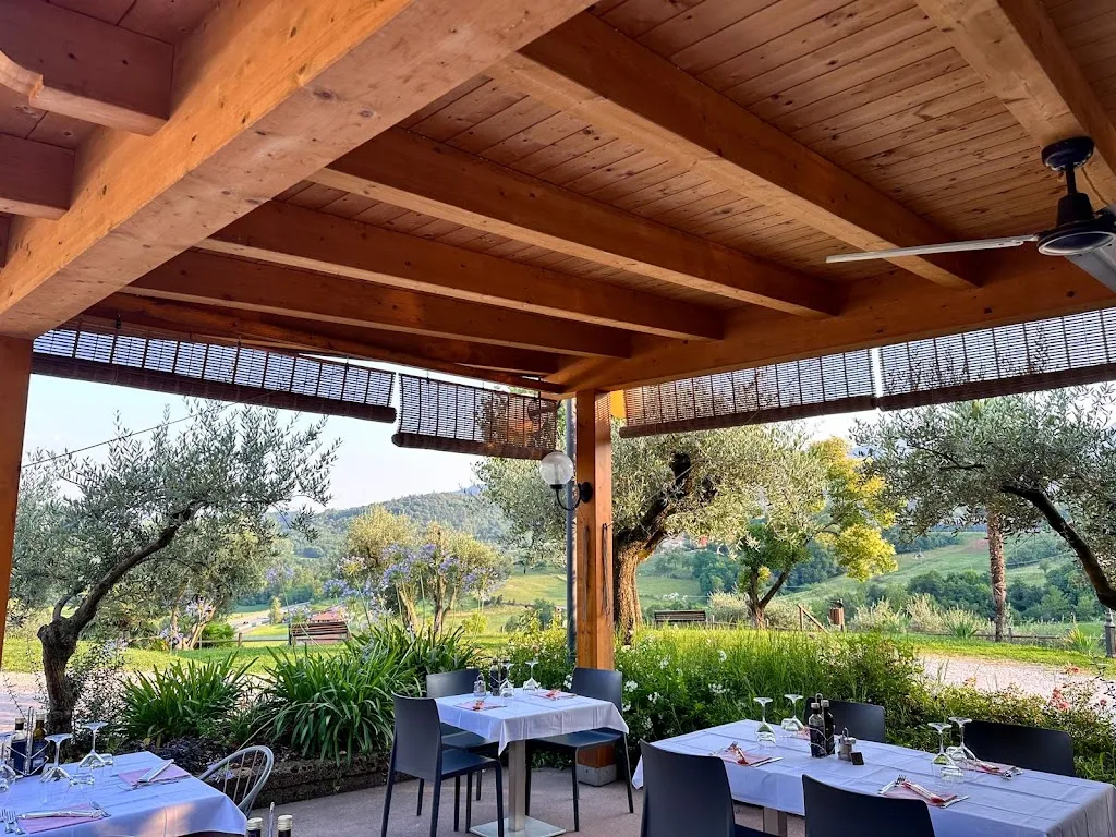 Trattoria Castellon di Lara e Davide_Giavenale_slider_image_1