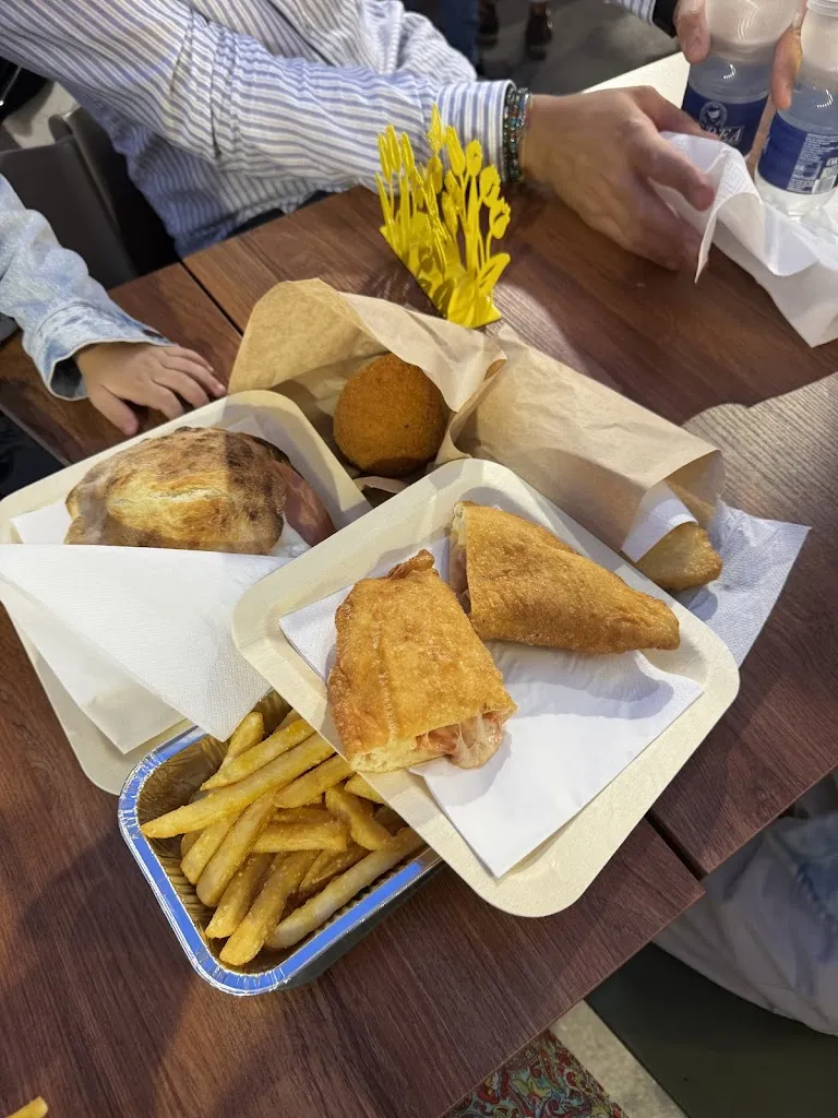 Mino Brusciano_Saporito street food_Porto Cesareo_recensione