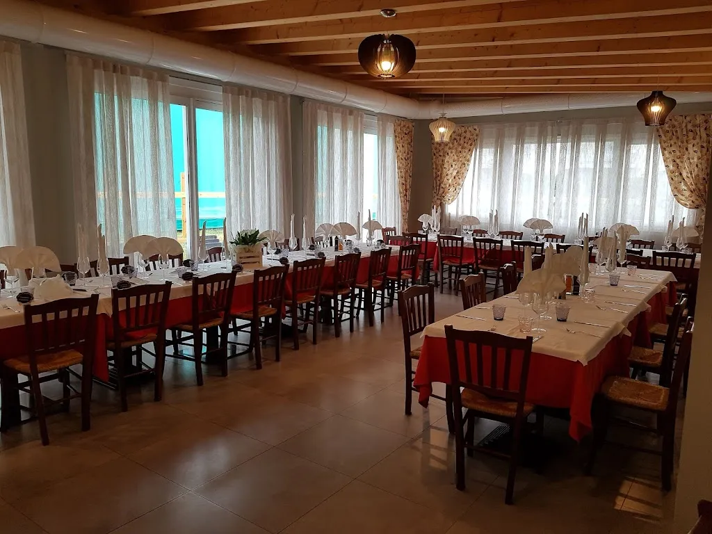 Ristorante Pizzeria Al Corallo restaurant in Giavenale