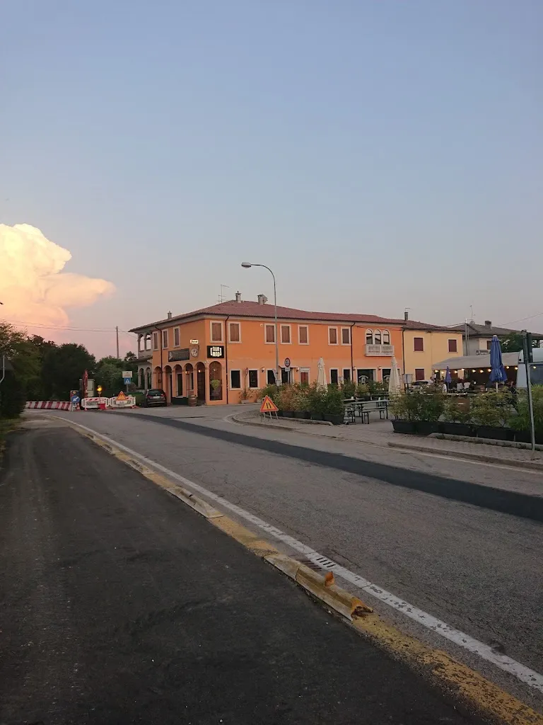 Paul-Ovidiu_Nevermind Cafè_Grumolo delle Abbadesse_recensione