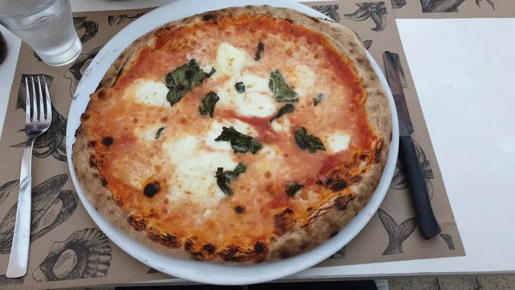 Benjamin Demetz_Solaris Torre Lapillo | Ristorante - Pizzeria - Bar - Guest House_Porto Cesareo_review