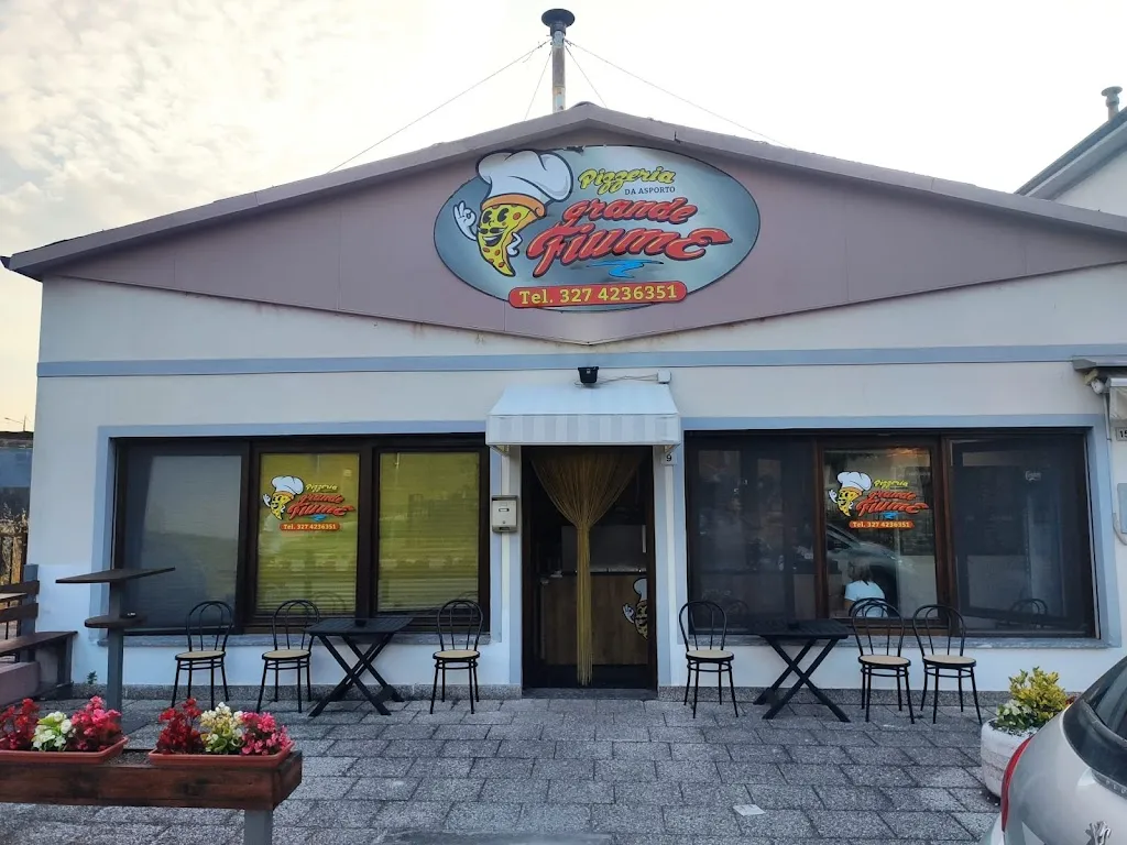 Pizzeria Grande Fiume restaurant in Guarda Veneta