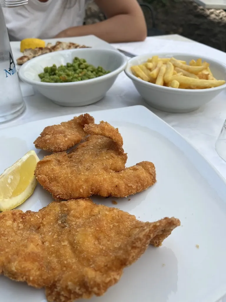 AVRIL_Ristorante Pizzeria Bar Tabacchi - da Leo_Grezzana_review