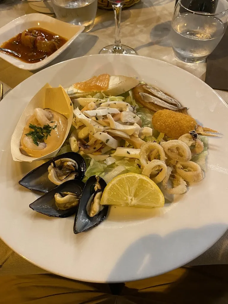 Gyula Guba_Da Salvatore TRATTORIA - B&B LUXURY_Presicce_review