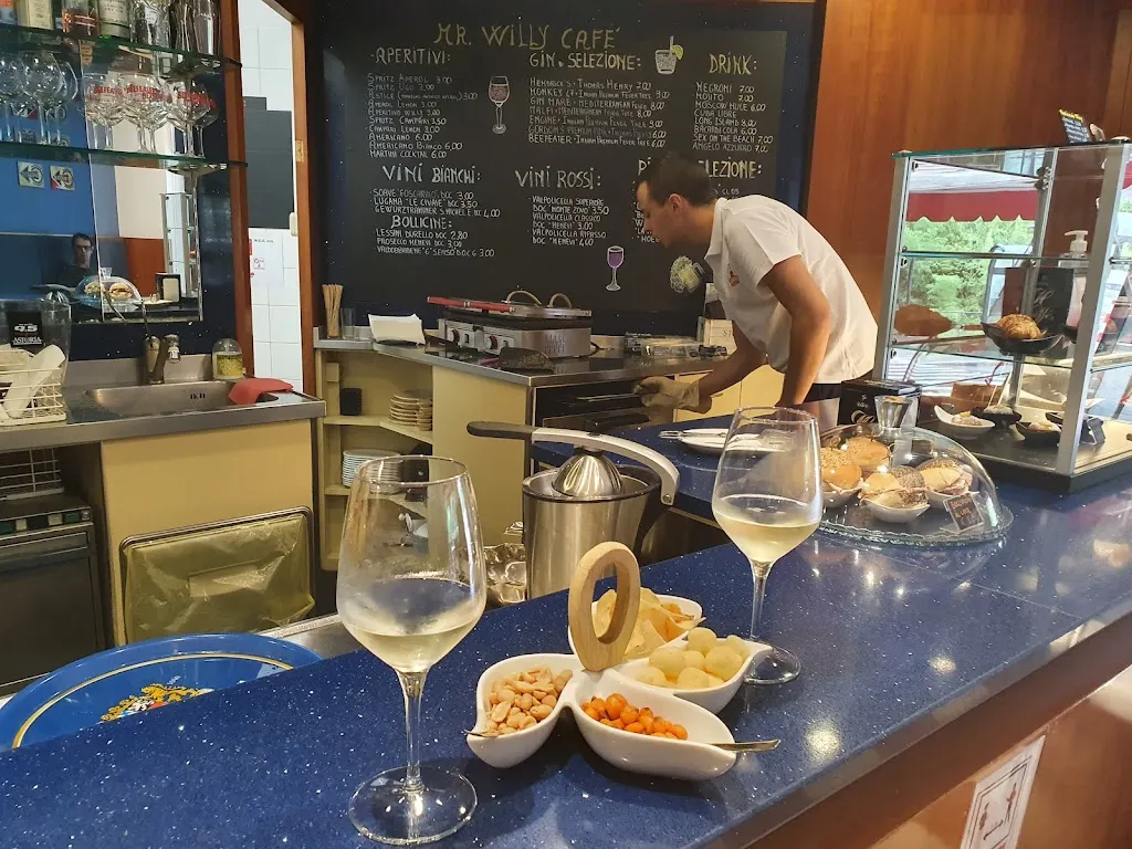 Federico B._Bar Mr Willy Cafe'_Grezzana_review