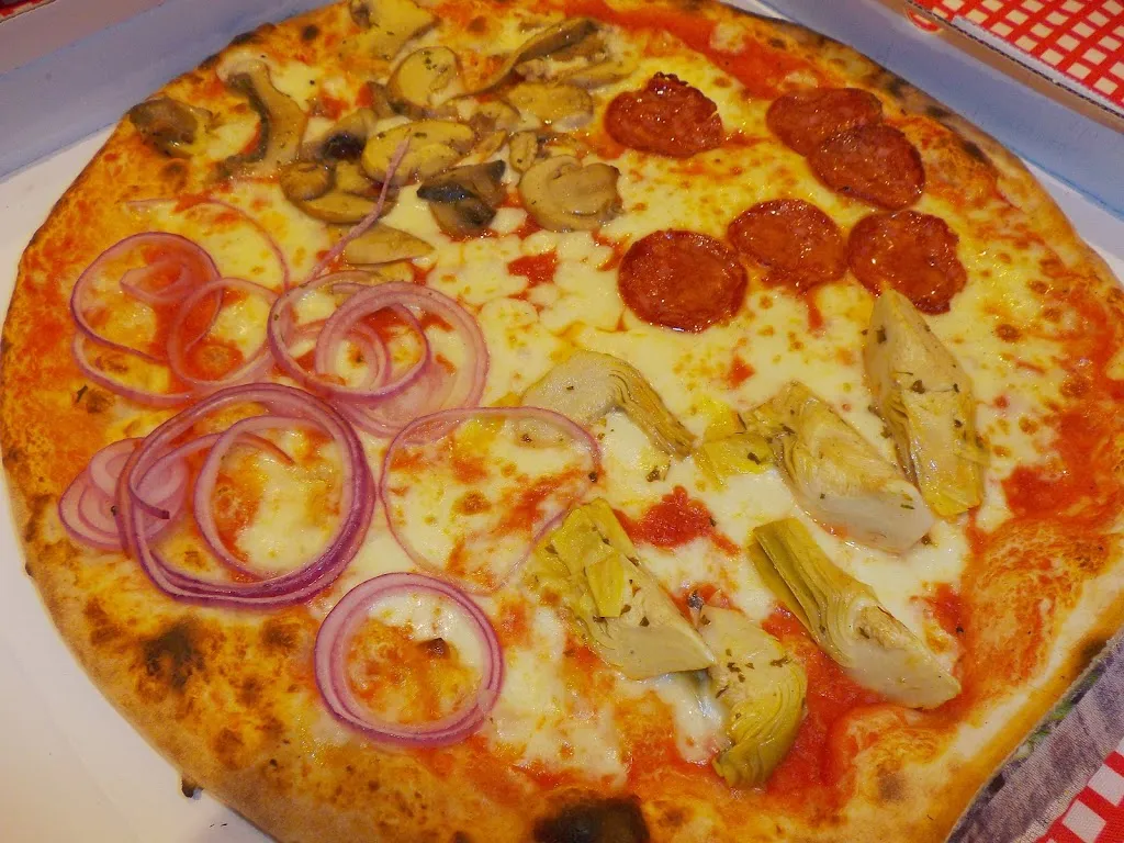 Sfizio Pizza Di Avitabile Maurizio_Isola Vicentina_slider_image_3