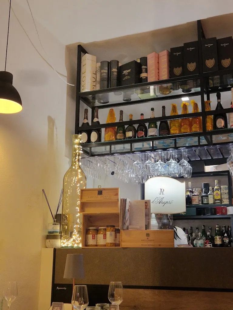 DeVinum - Wine Bistrot Ristorante Peschici_Peschici_slider_image_3