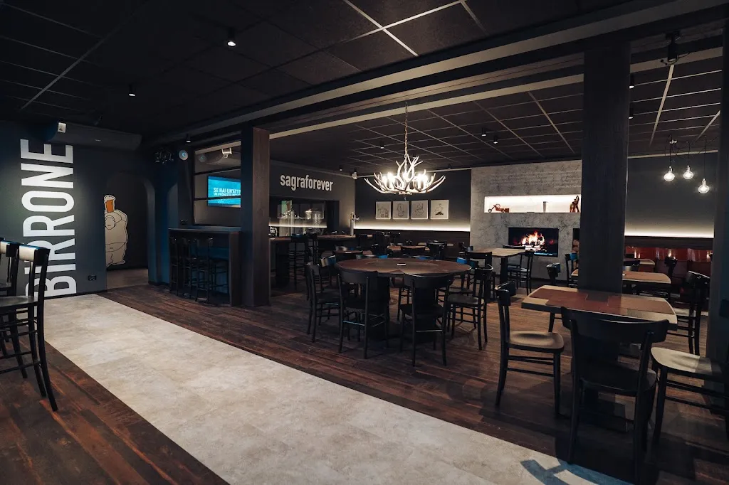 Birrone Taproom - Beer House & Comfort Food restaurant in Isola Vicentina