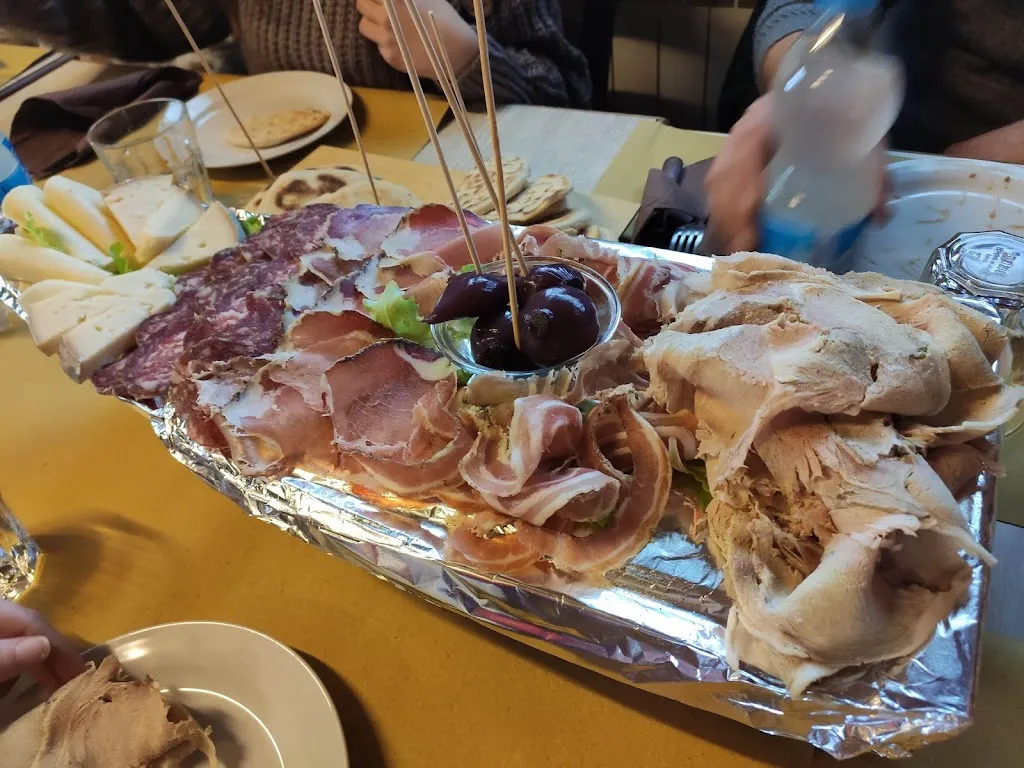 El barachin & Parco Belvedere_Lama Pezzoli_slider_image_1