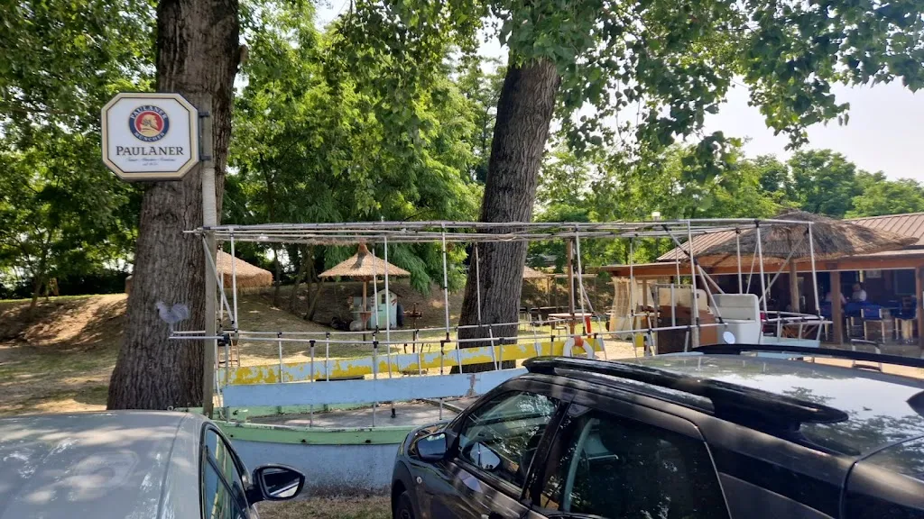 El barachin & Parco Belvedere_Lama Pezzoli_slider_image_3