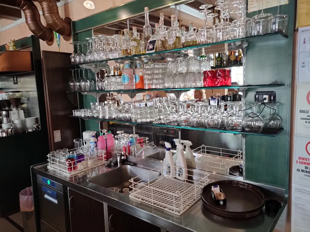 Pizzeria Teverone restaurant in Lamosano