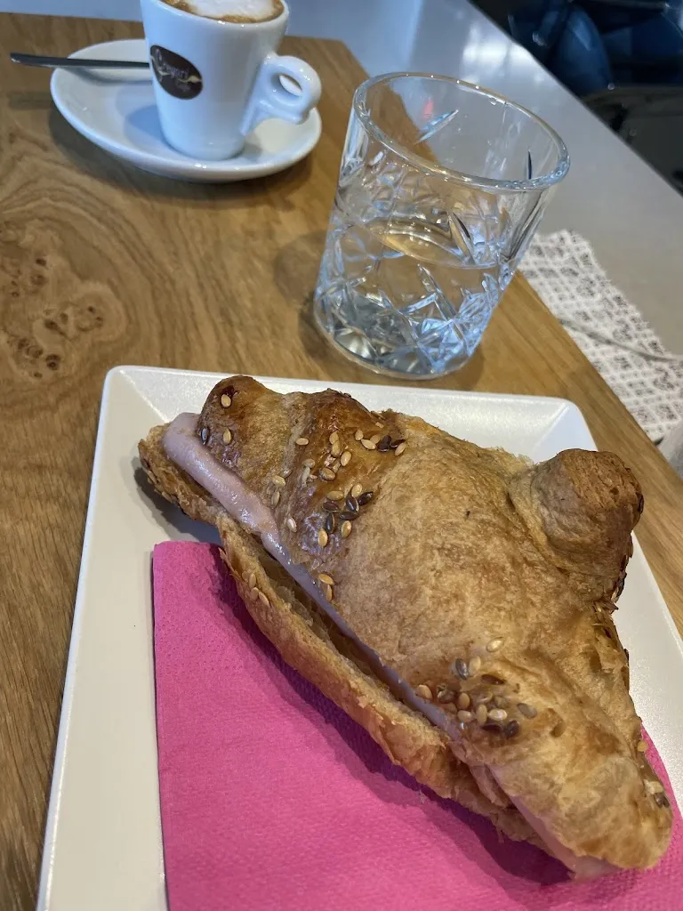 M-A L_da Farinello_Lamosano_review