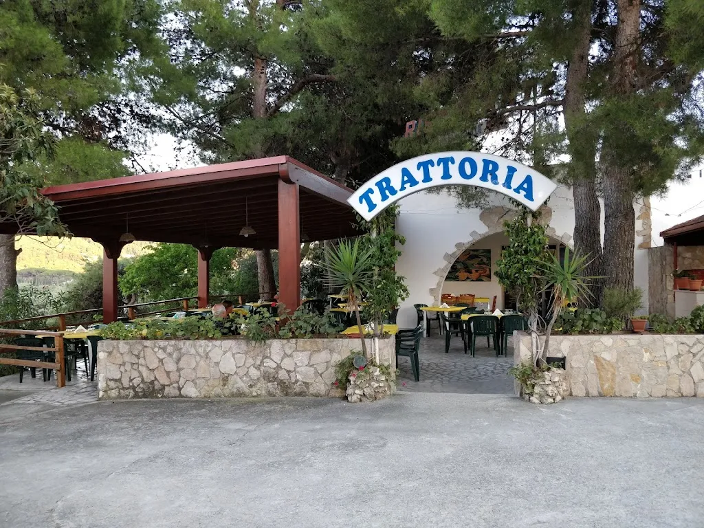 Trattoria Pastorello_Peschici_slider_image_1