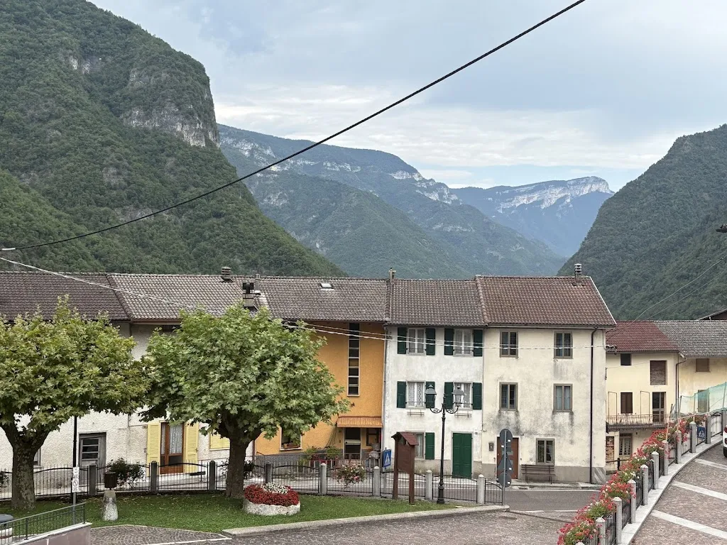 Impastiamoci di Guerrini Gloriana - Lastebasse  restaurant in Lastebasse