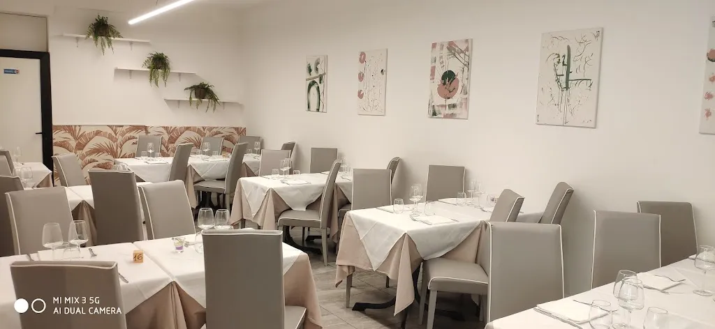 Trattoria Pizzeria Il Nuovo Canton da Robertino restaurant in Isola della Scala