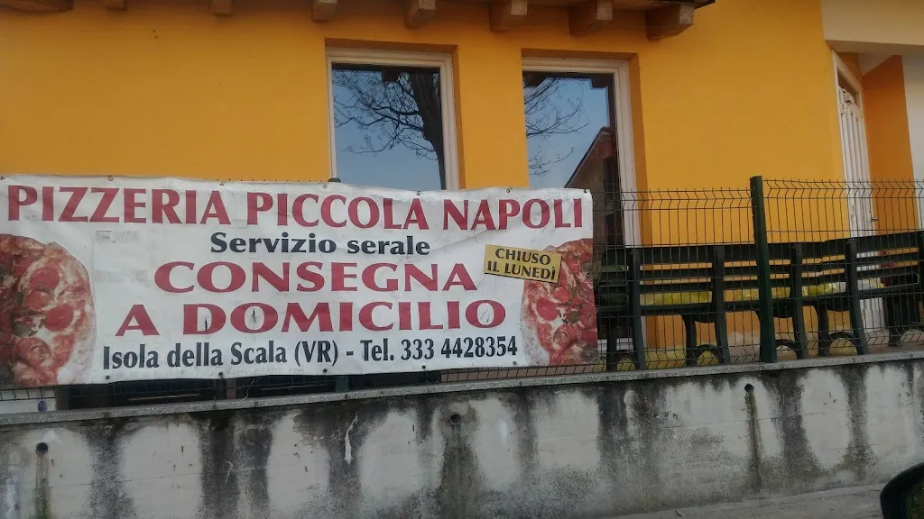 Little Naples Pizzeria restaurant in Isola della Scala