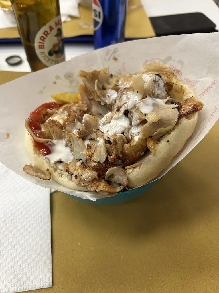 Giuseppe De Rosa_Strada Grill Pizza & Kebab - Isola_Isola della Scala_review