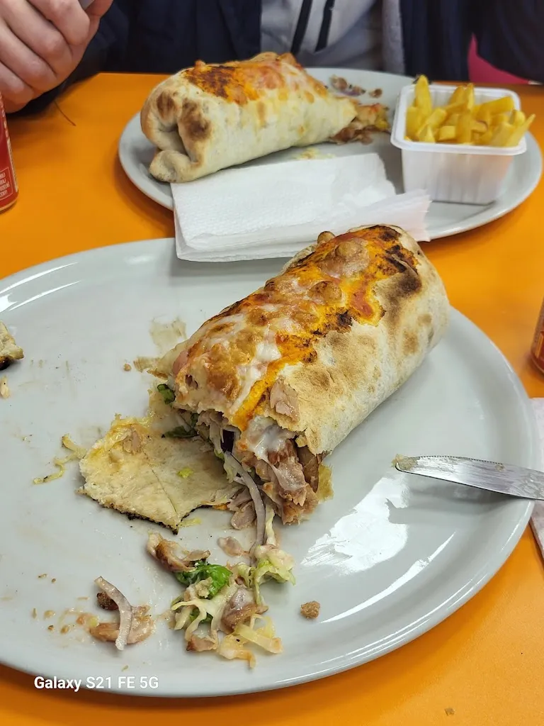 zlatko ivanko_Strada Grill Pizza & Kebab - Isola_Isola della Scala_review