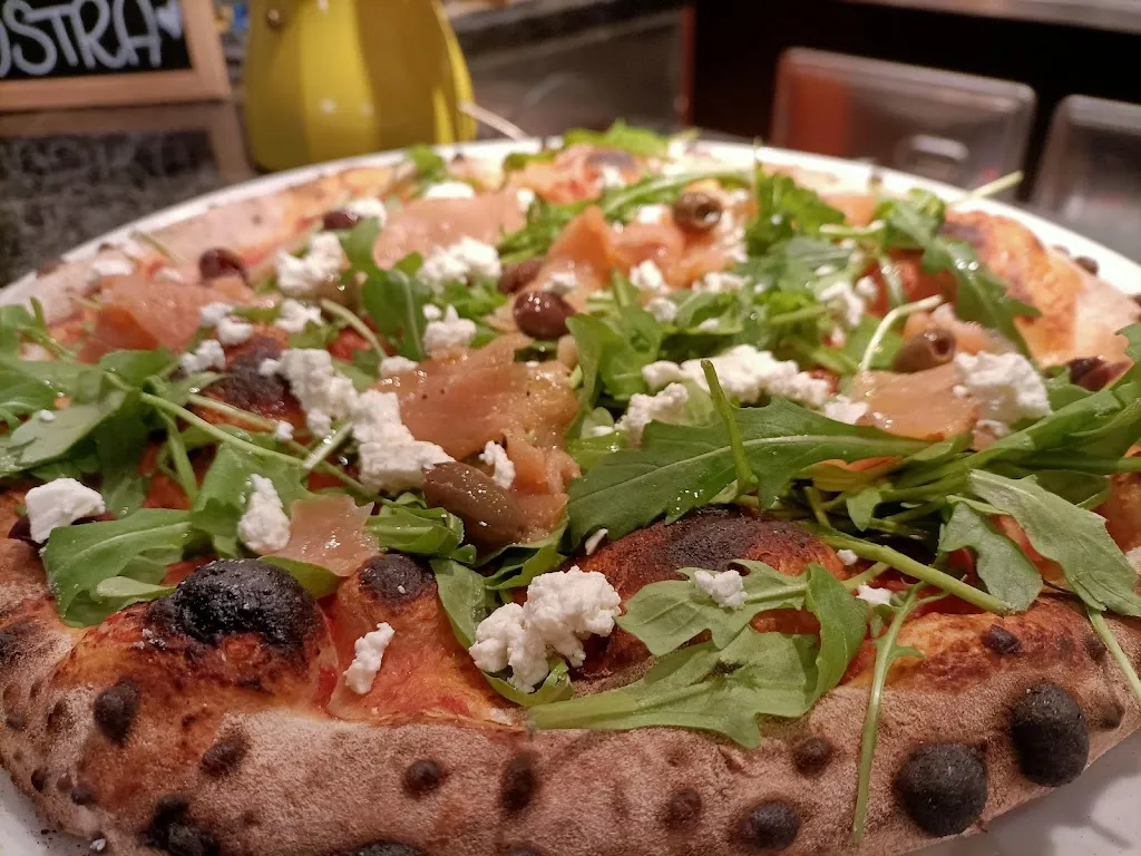 Casa Nostra Restaurant&Pizza_Isola della Scala_slider_image_3