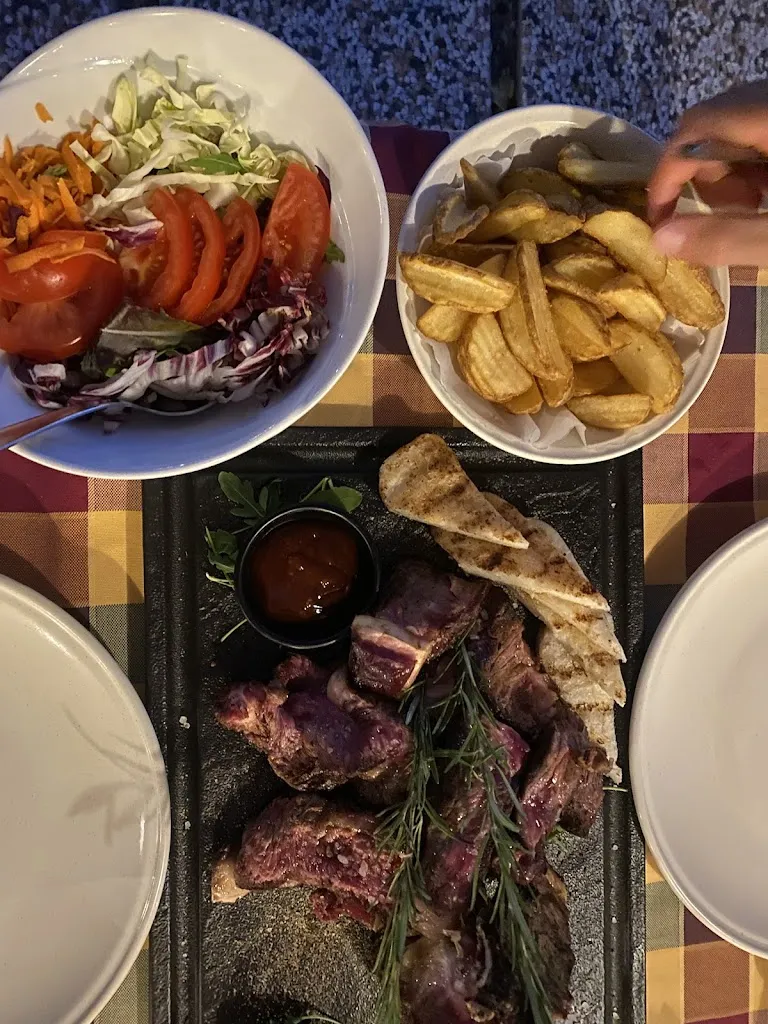 Elisa Jakobi_La Frasca_Iesolo_review