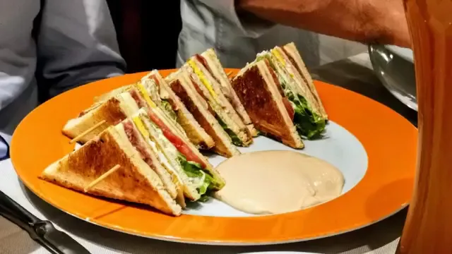 Casablanca Ristorante Pizzeria_Iesolo_slider_image_2