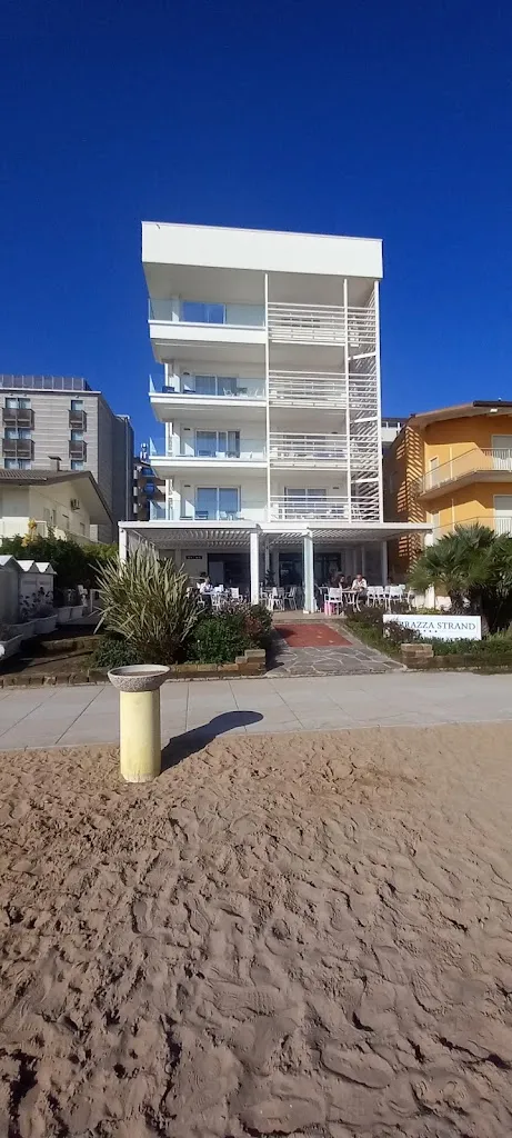 Robert Rudelič_Terrazza Strand_Iesolo_review