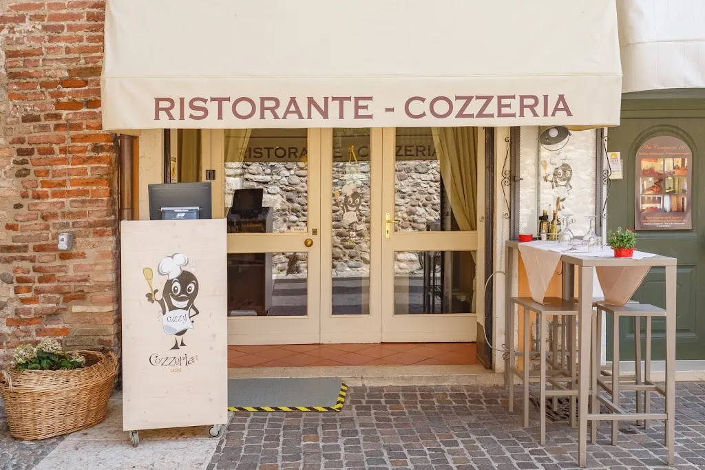 Cozzeria .com - Mussels & More restaurant in Lazise