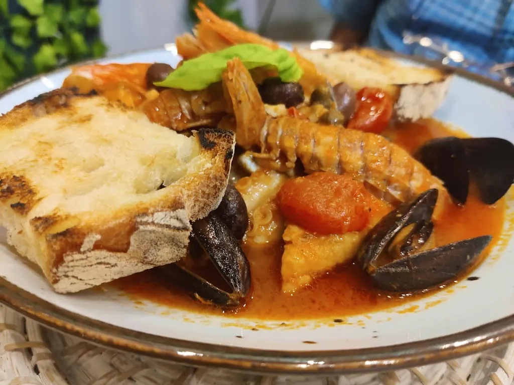 Honey Kohan_I Tre Archi Ristorante_Peschici_review