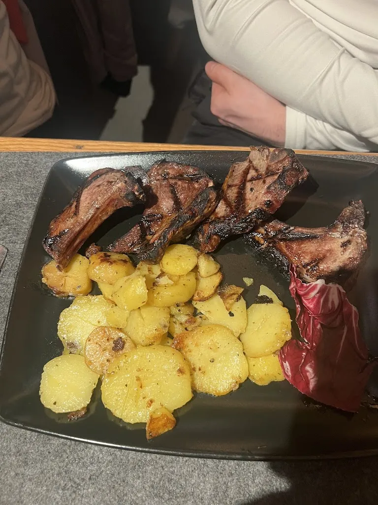 Roman_La Stua dei bacagn_Livinallongo del Col di Lana_recensione