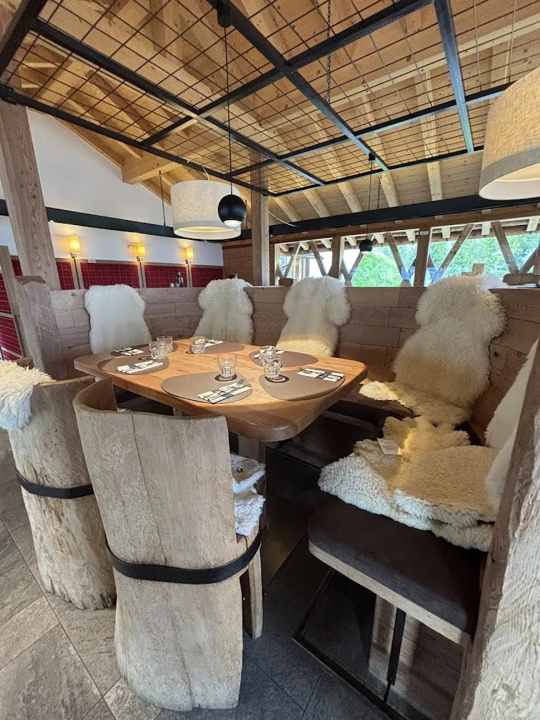 Rifugio Burz_Livinallongo del Col di Lana_slider_image_3