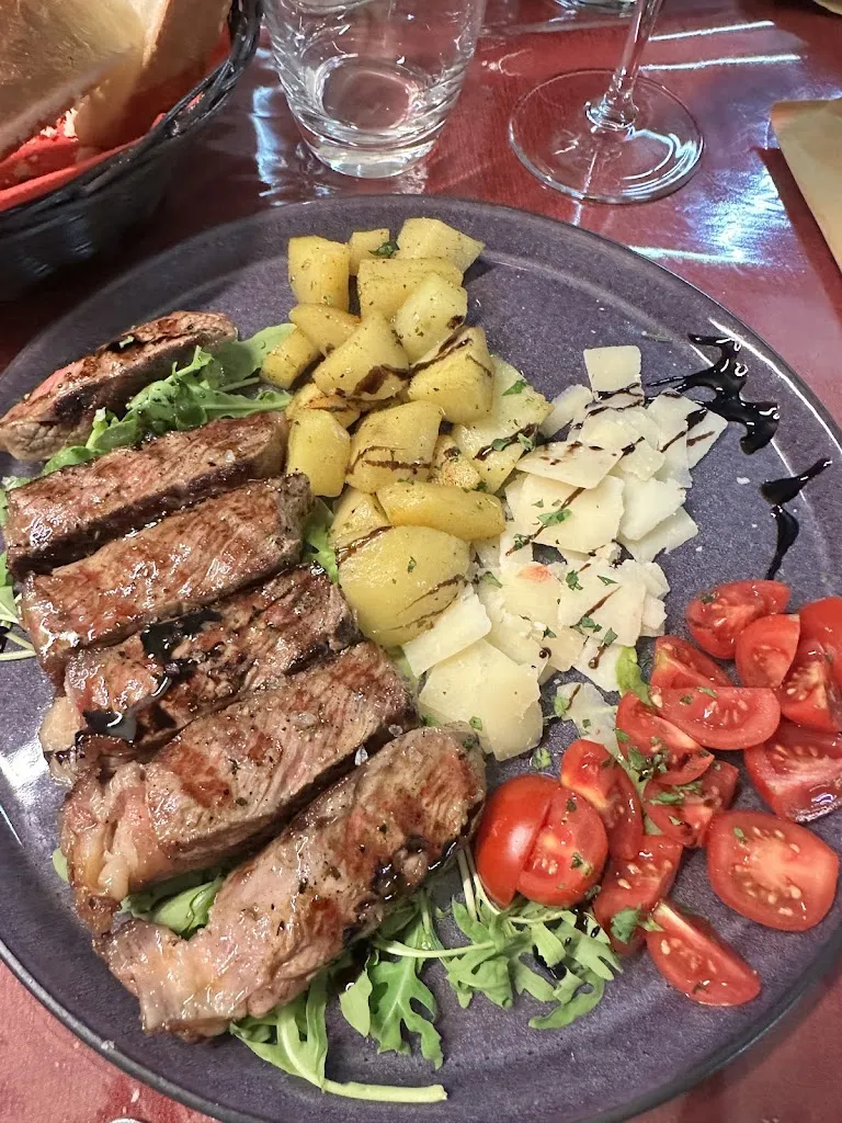 Bar Ristorante Pizzeria Al Tablé_Livinallongo del Col di Lana_slider_image_3