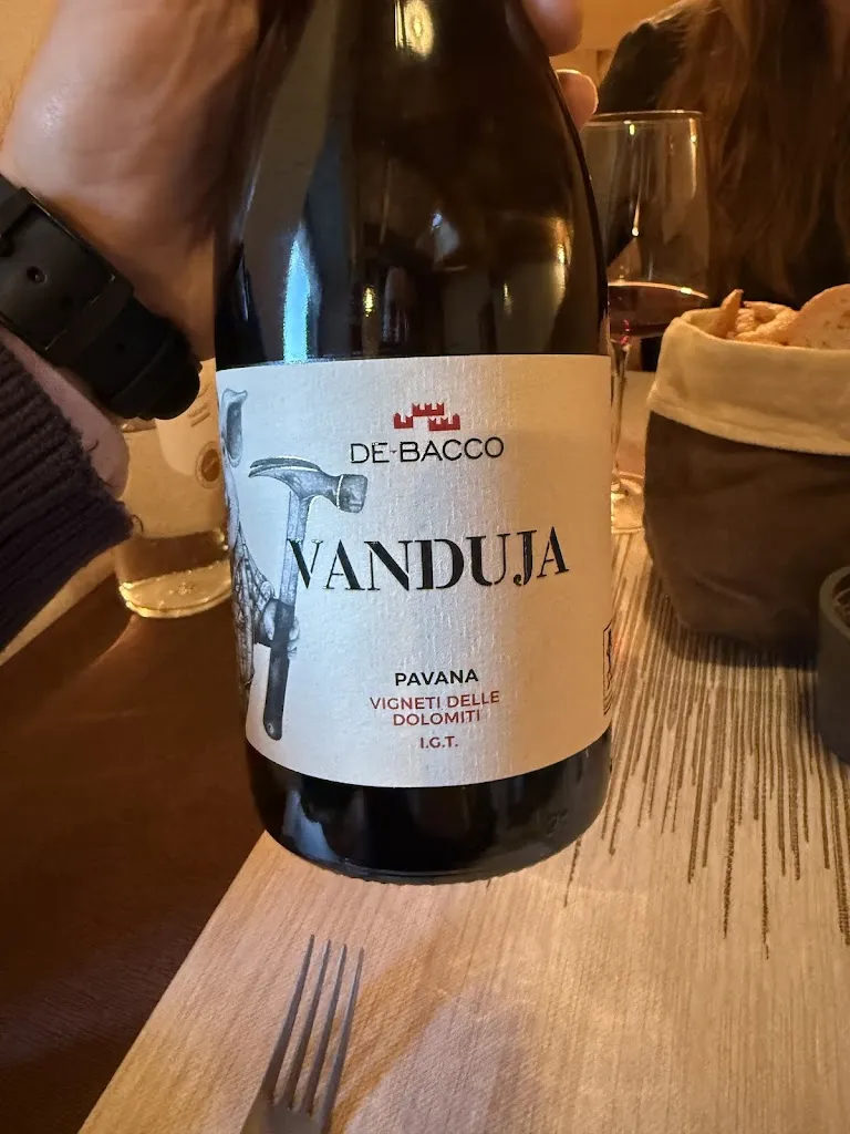 Keith Carne_Stua sa Laste dai Cenci_Livinallongo del Col di Lana_review