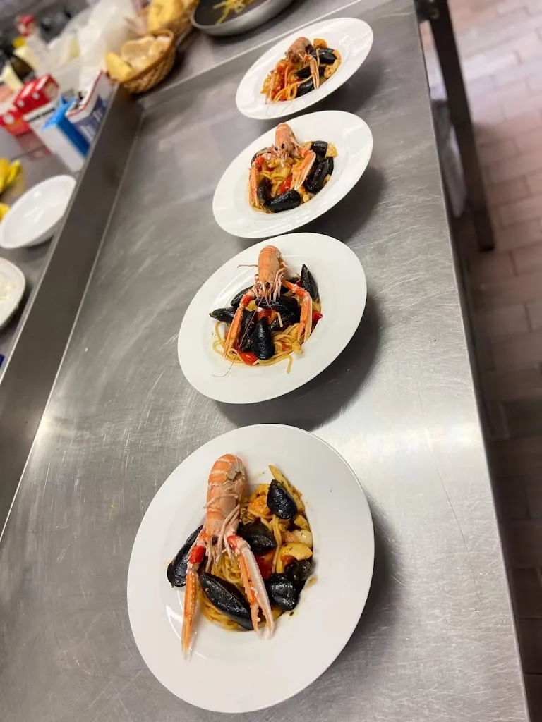 PIZZERIA RISTORANTE TRIESTE_Lorenzago di Cadore_slider_image_3