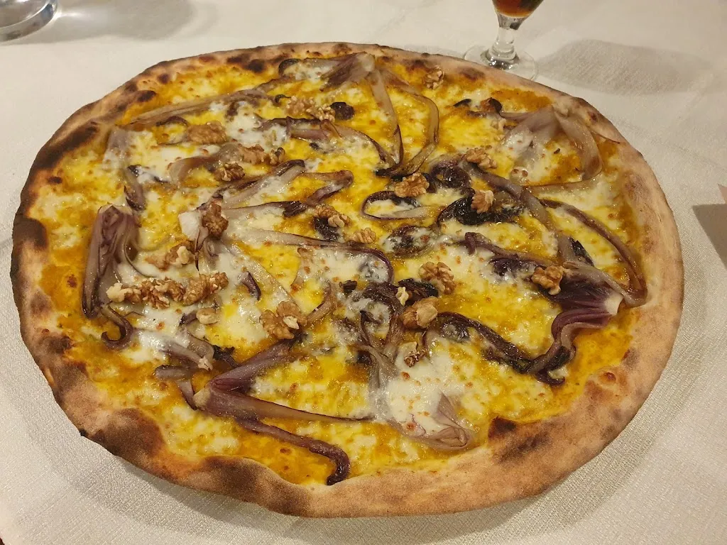 Pizzeria la Rotonda_Loreggiola_slider_image_3