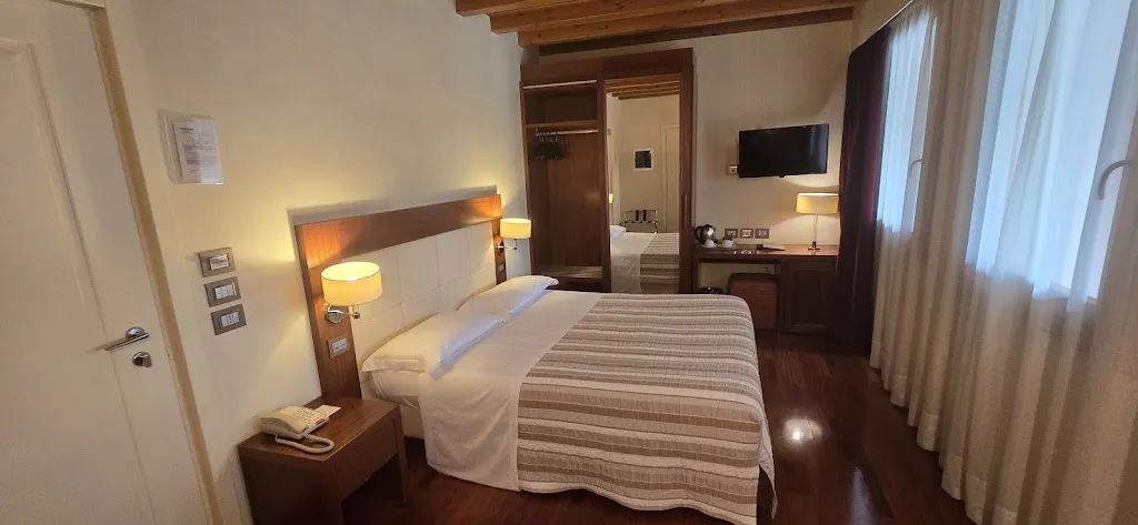 Al Tezzon Hotel_Loreggia_slider_image_2