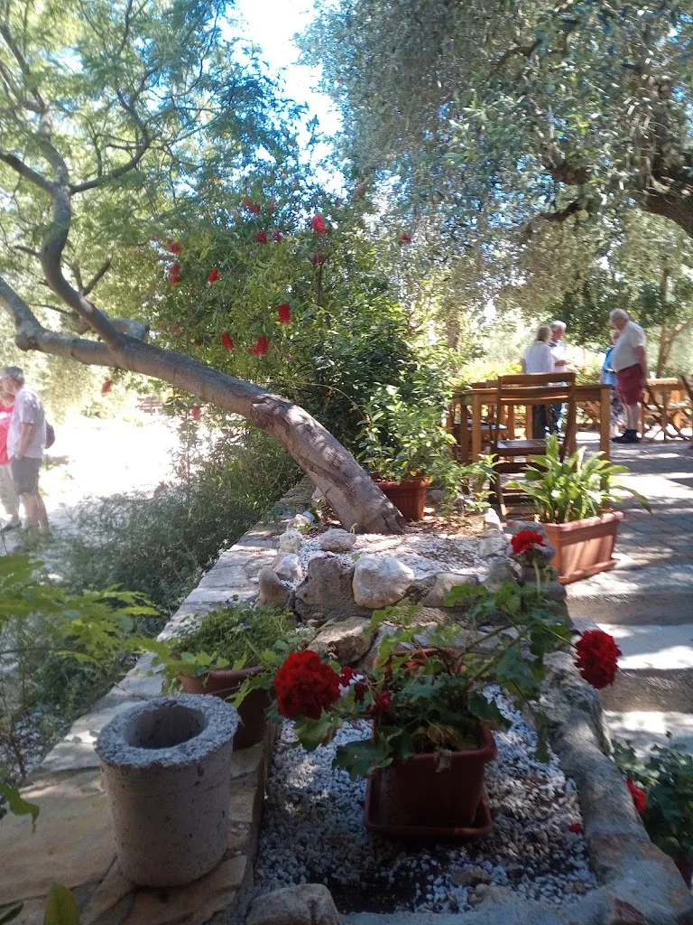 Julie Mills_Pane e Vino_Peschici_review