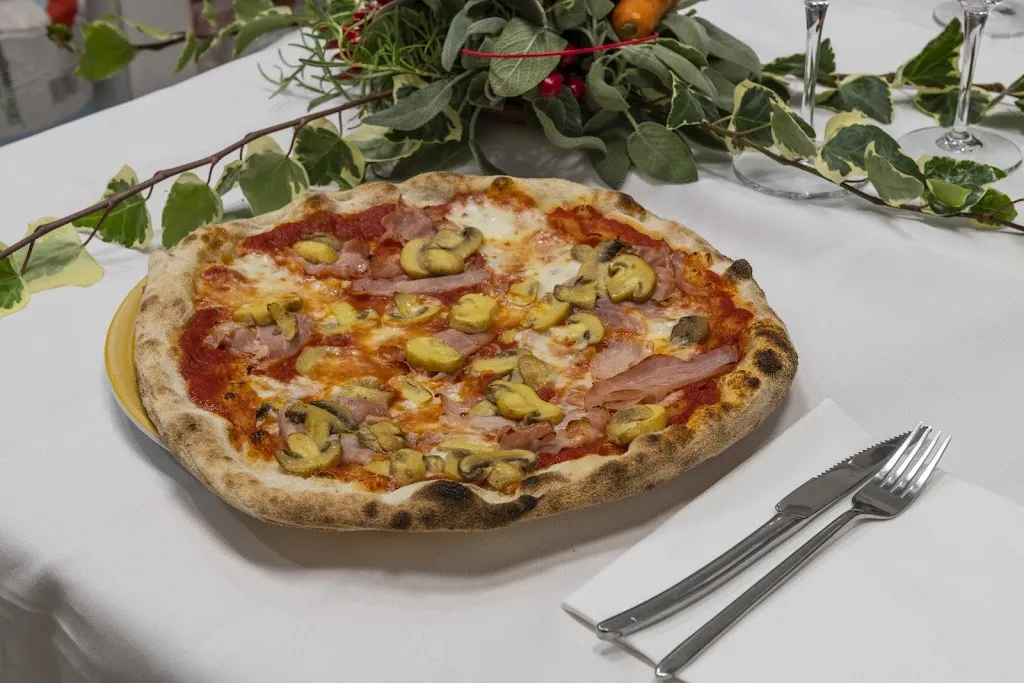 Zio Mo' Pizza e Bistrot_Legnago_slider_image_3