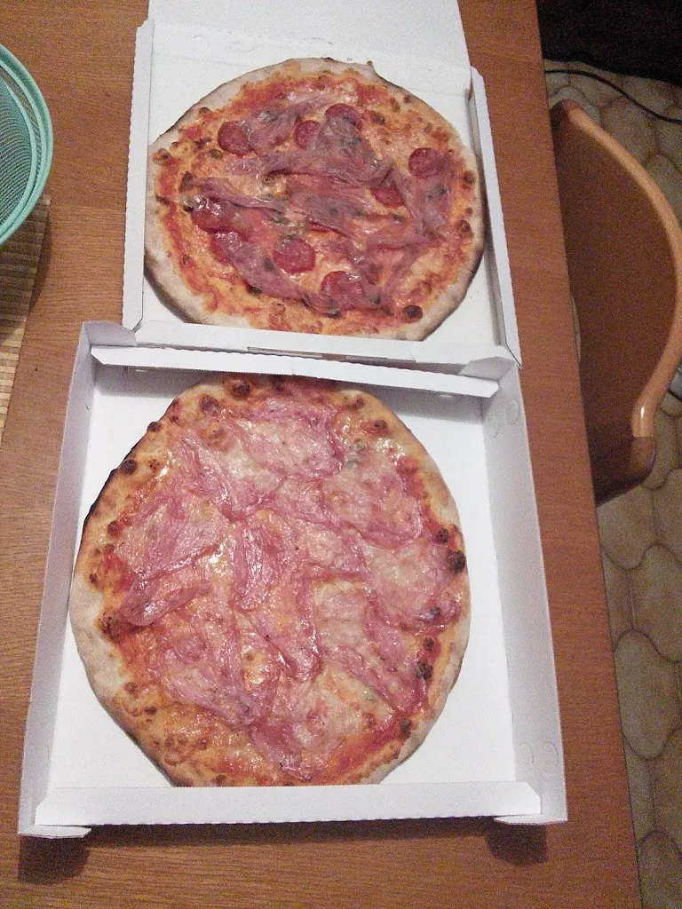 111Angel Moniange_Fiore Nero Restaurant & Pizza_Legnago_review