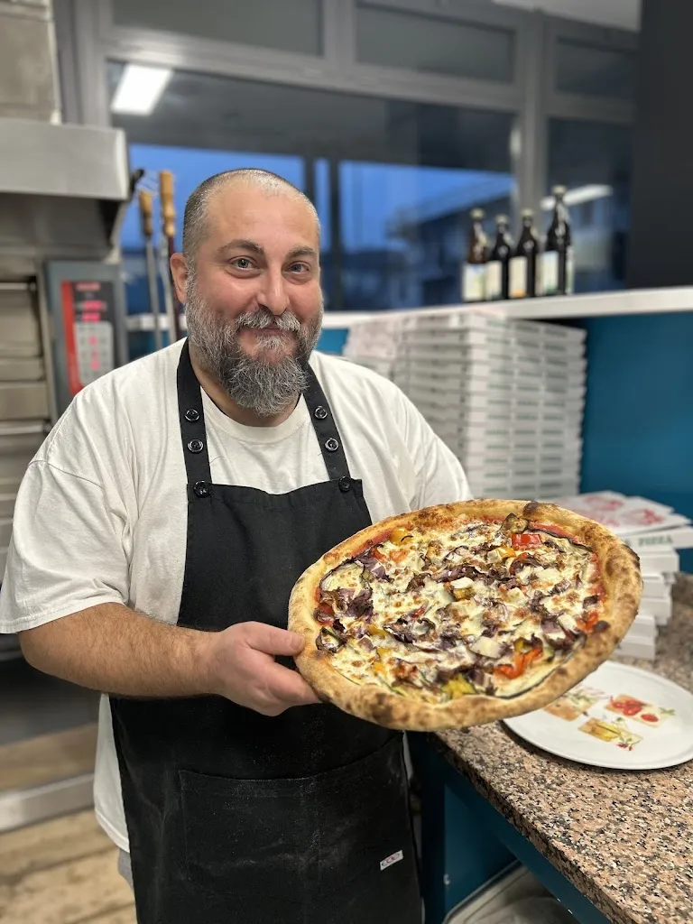 Pizzeria Da Luca_Legnago_slider_image_2