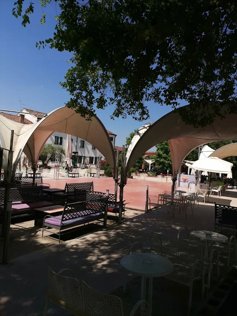 Cesare Seghetto_Giardino dei fiori_Legnago_review