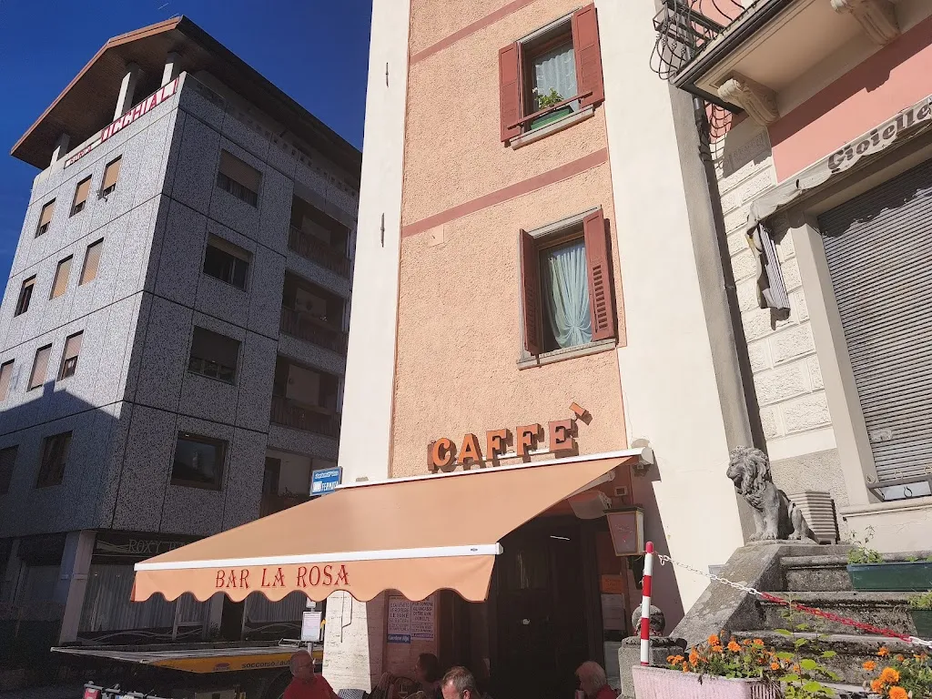 Míriam Martínez_Bar La Rosa_Lozzo di Cadore_review