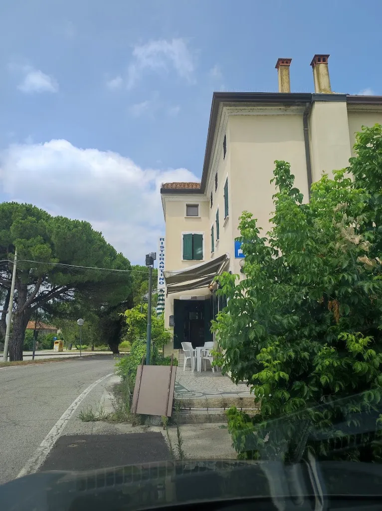 Vitalij Bernota_Bar Ristorante Hotel Da Doina_Loreo_recensione