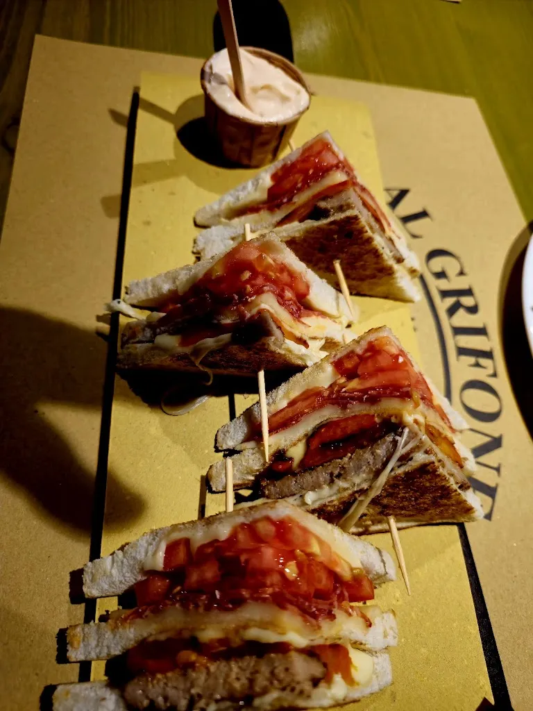 andrea vecchiato_Pub Al Grifone_Lughignano_review