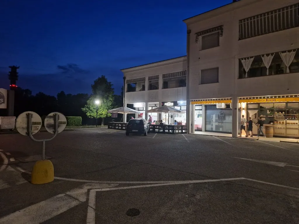 Peter Frederik_Bea idea_Lugugnana_review