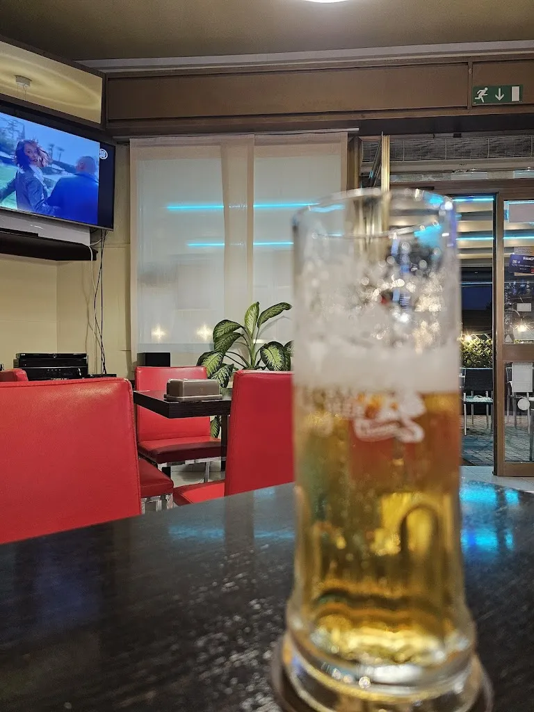 Thomas Mora_Bar Villa Lugugnana_Lugugnana_review