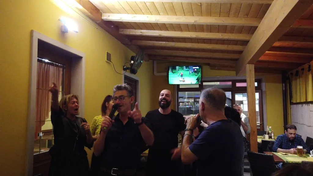 Pizzeria Osteria da Careta_Lugagnano_slider_image_2