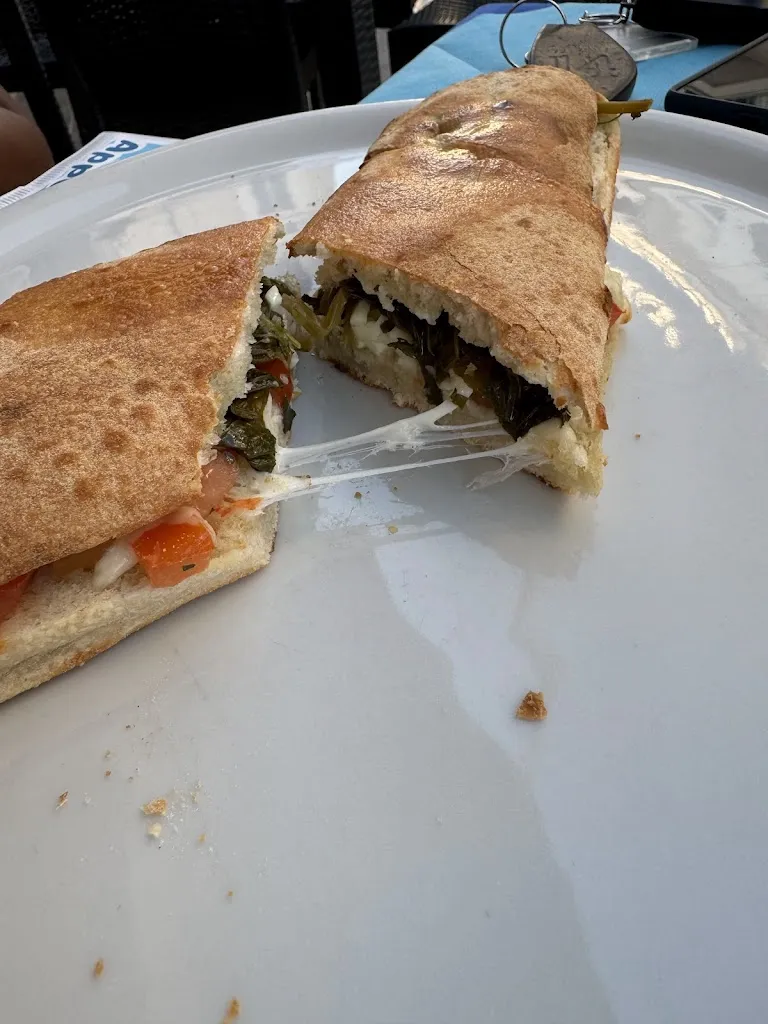 Shai Haddad_Pizzeria Paposceria San Michele Peschici_Peschici_review